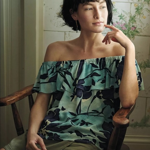 Anthropologie Tops - Maeve Islander Off The Shoulder Floral Blouse